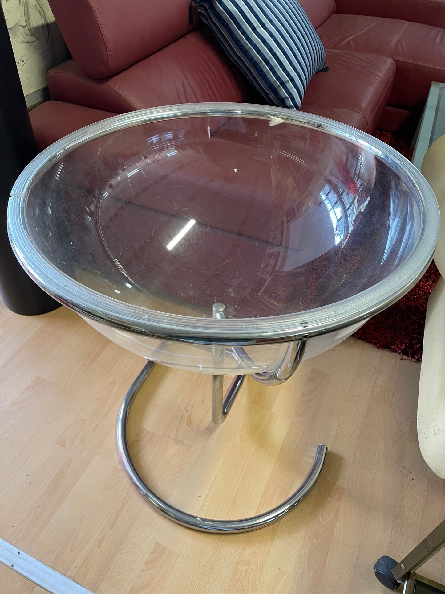 Tavolino Christian Daninos o ispirato a Christian Daninos