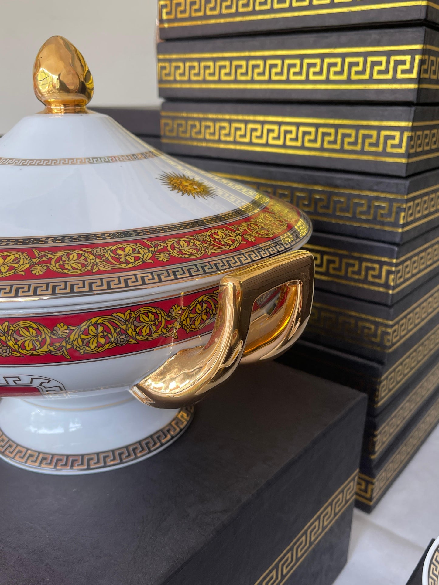 Lussuoso set da pranzo italiano in porcellana stile Versailles anni '70 - Nuevo