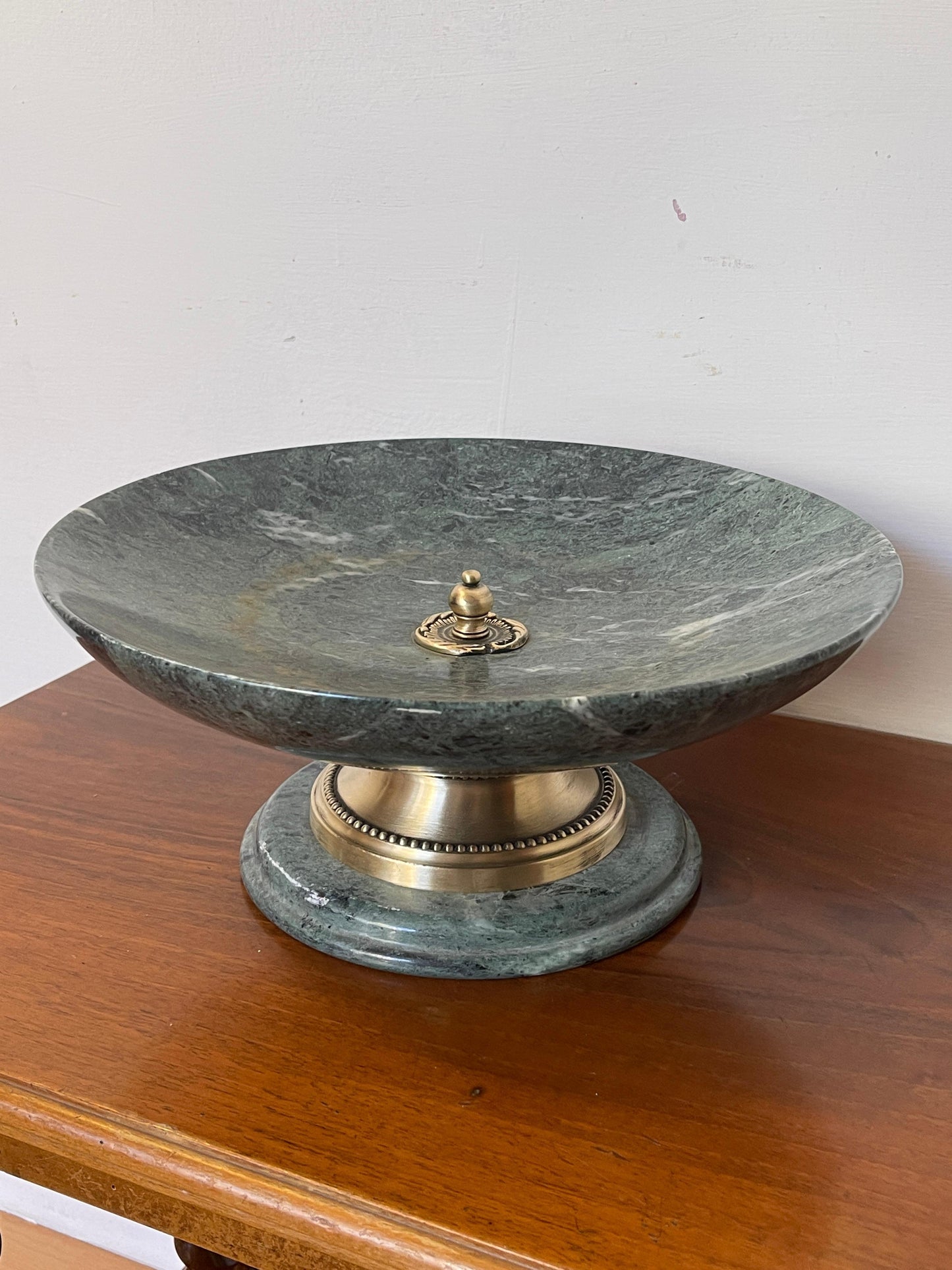Piatto da Centro in Marmo Verde con Base in Bronzo, Italia, anni '90