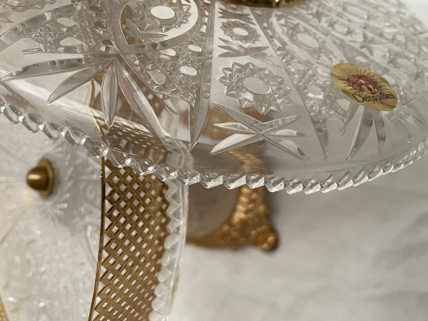 Centrotavola italiano di lusso in cristallo e bronzo dorato stile parigi anni'90