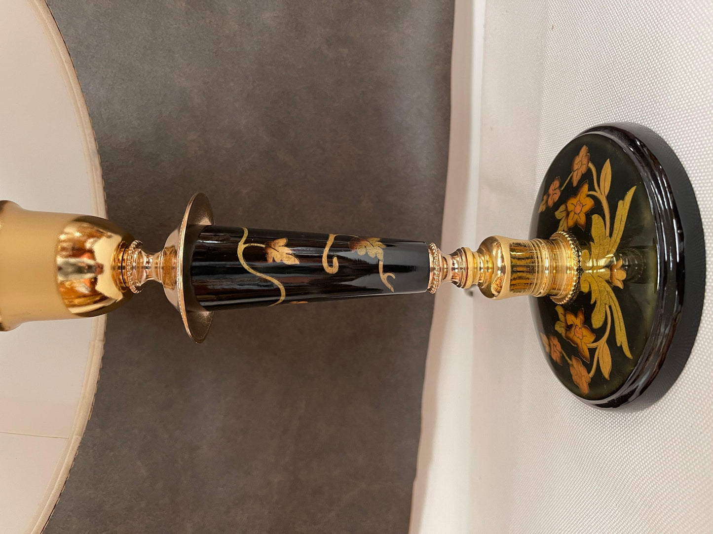 Coppia di lampade da tavolo classiche italiane vintage degli anni '90