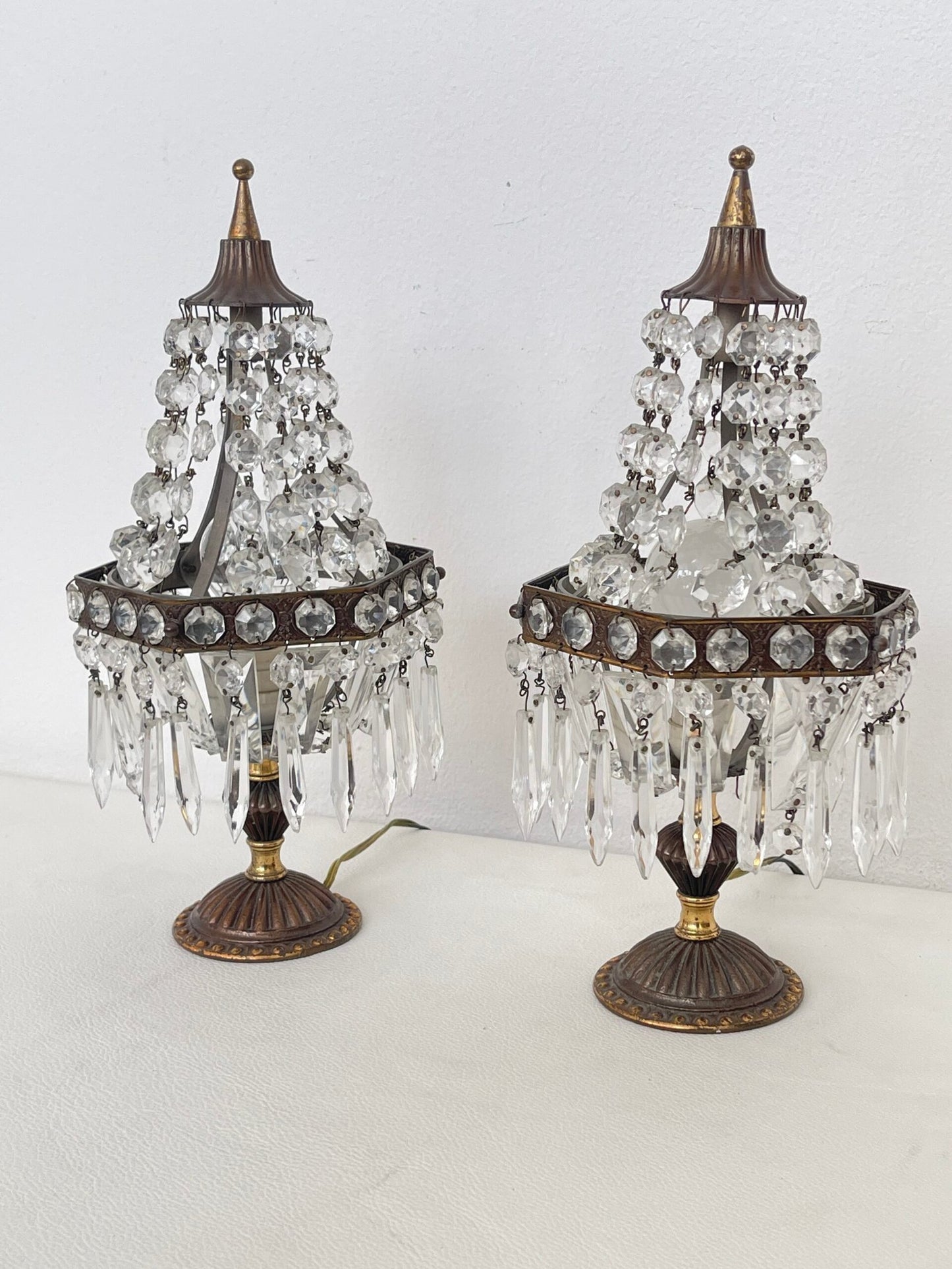 Coppia di lampade in stile classico con Cristalli - Eleganza e Raffinatezza