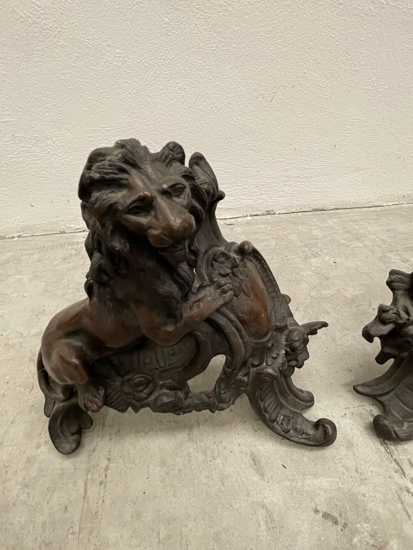 Maestosa Coppia di Chenets