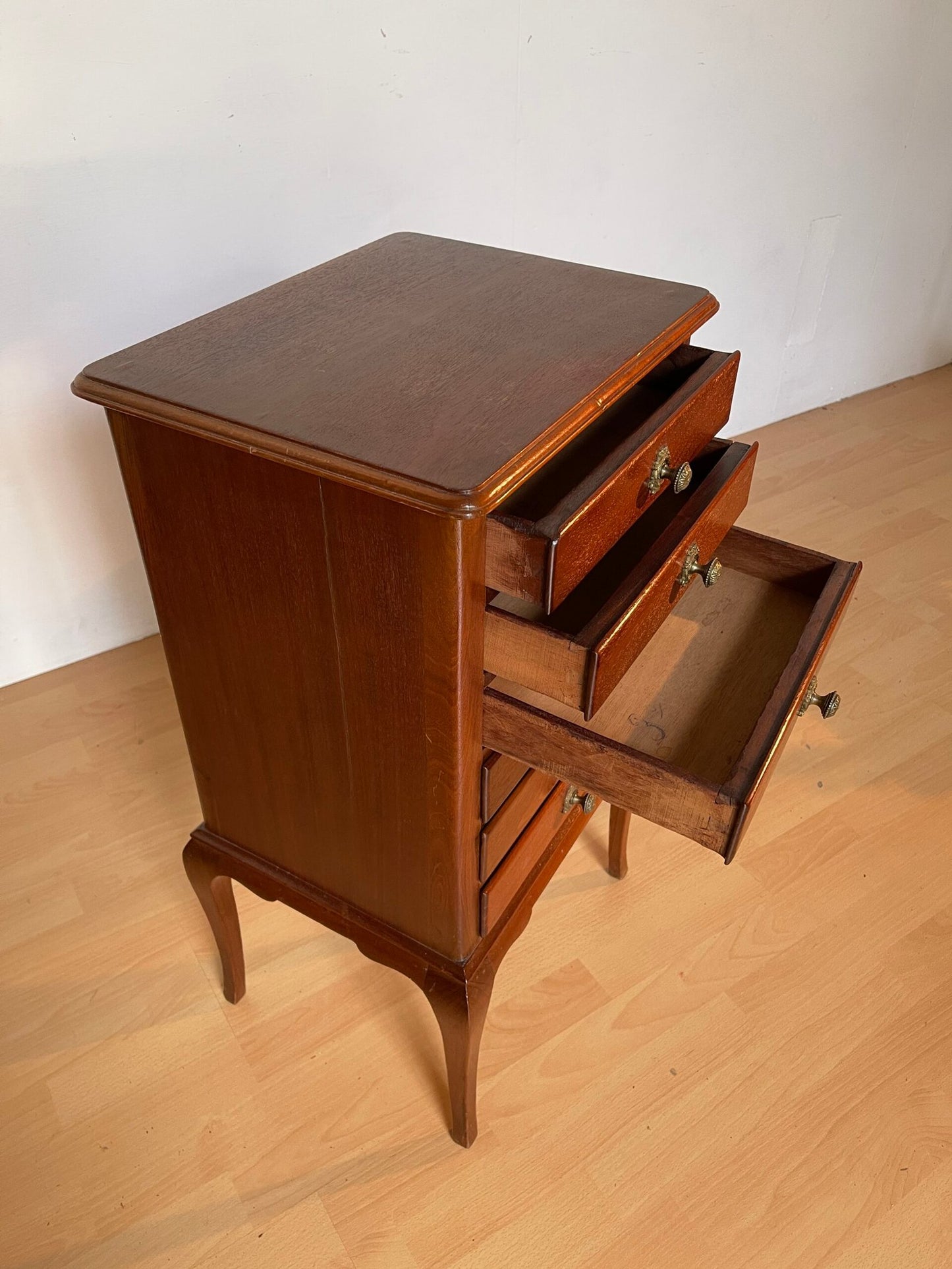 Elegante Cassettiera vintage in Legno Massello - 6 Cassetti