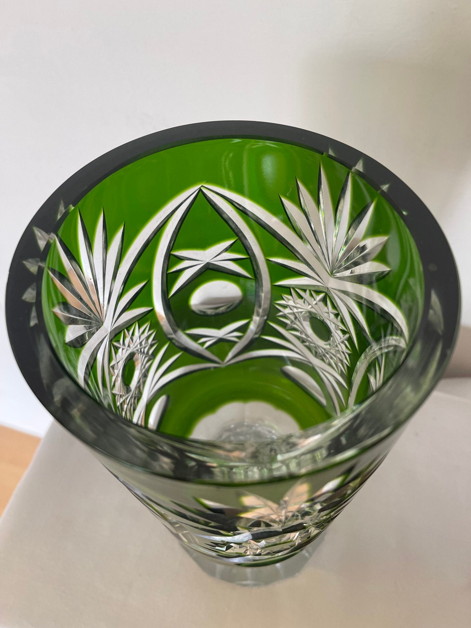 Vaso in Cristallo Verde Tagliato