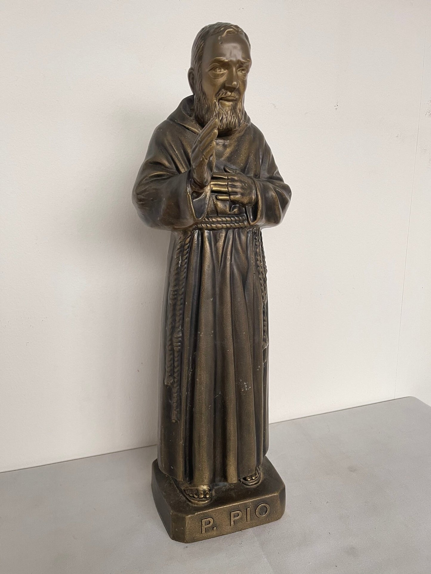 Statua di bronzo di Padre Pio – Icona religiosa
