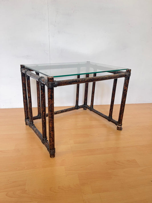 Tavolino in Bambù con Piano in Vetro «Eleganza Naturale»