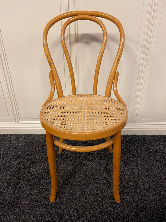 Sedia Thonet N.14 (o stile Thonet)