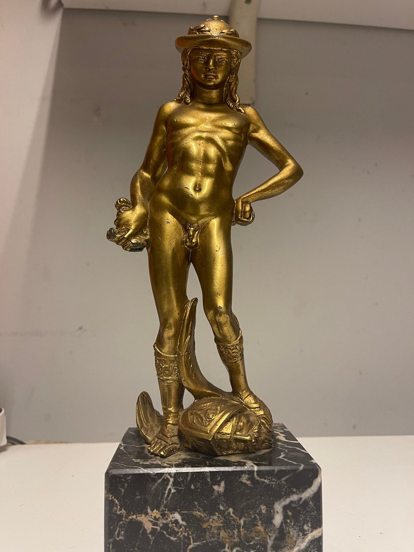 Scultura "Mercurio Rinascimentale" in Bronzo Dorato e Marmo