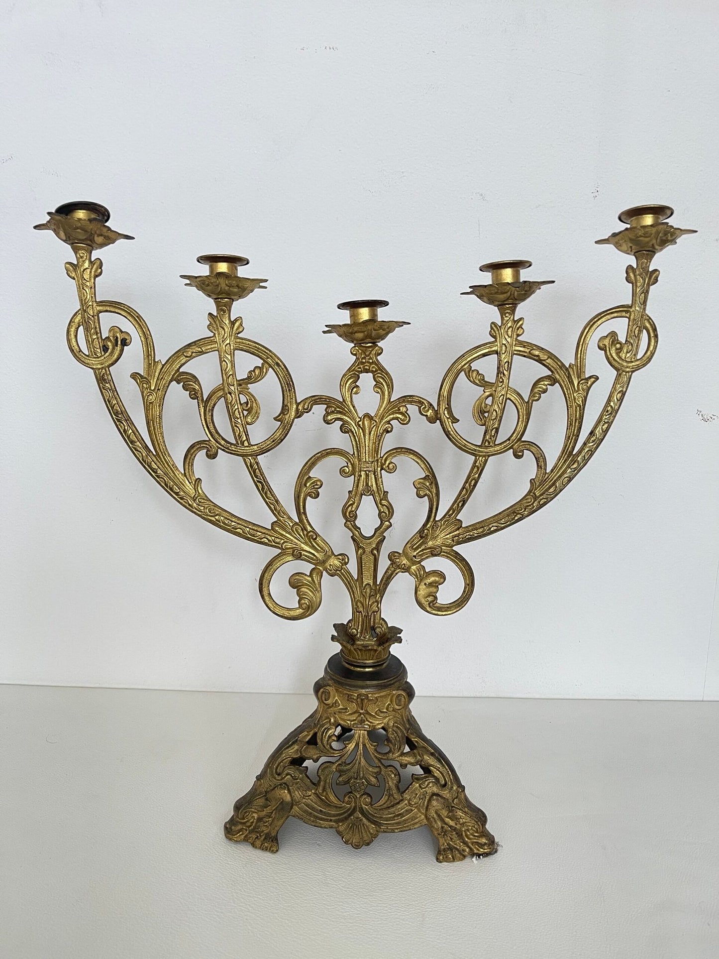 Candelabro Barocco a 5 Fiamme in Ottone Dorato - Stile Antico