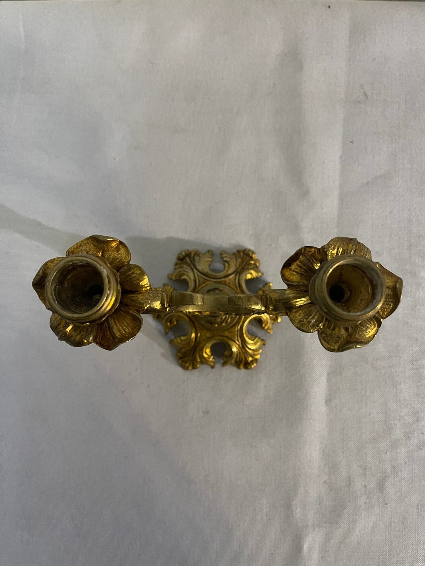 Candelabro Antico a Due Fiamme in Otto Dorato - Stile Barocco