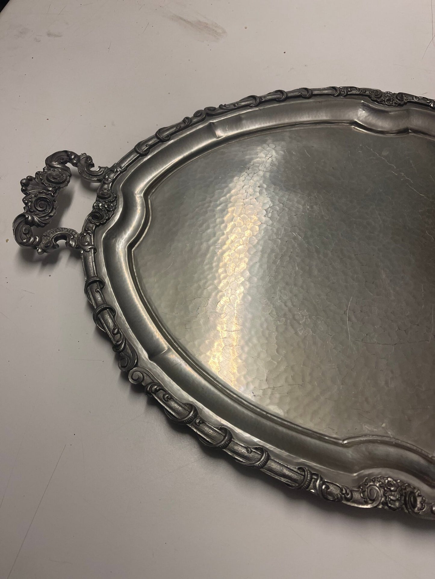 Vassoio Ovale Sbalzato