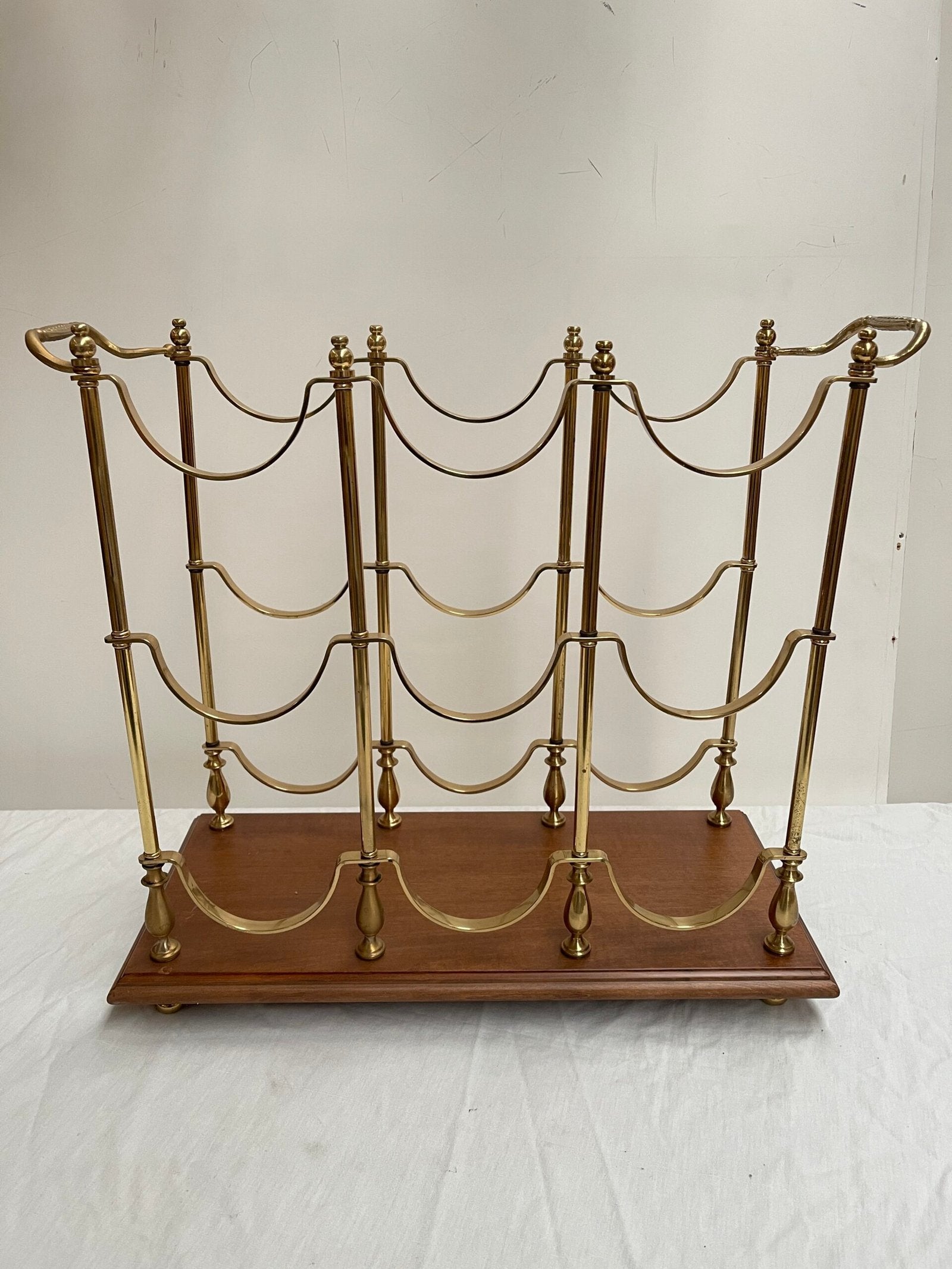 Porta-Riviste in Ottone e Legno