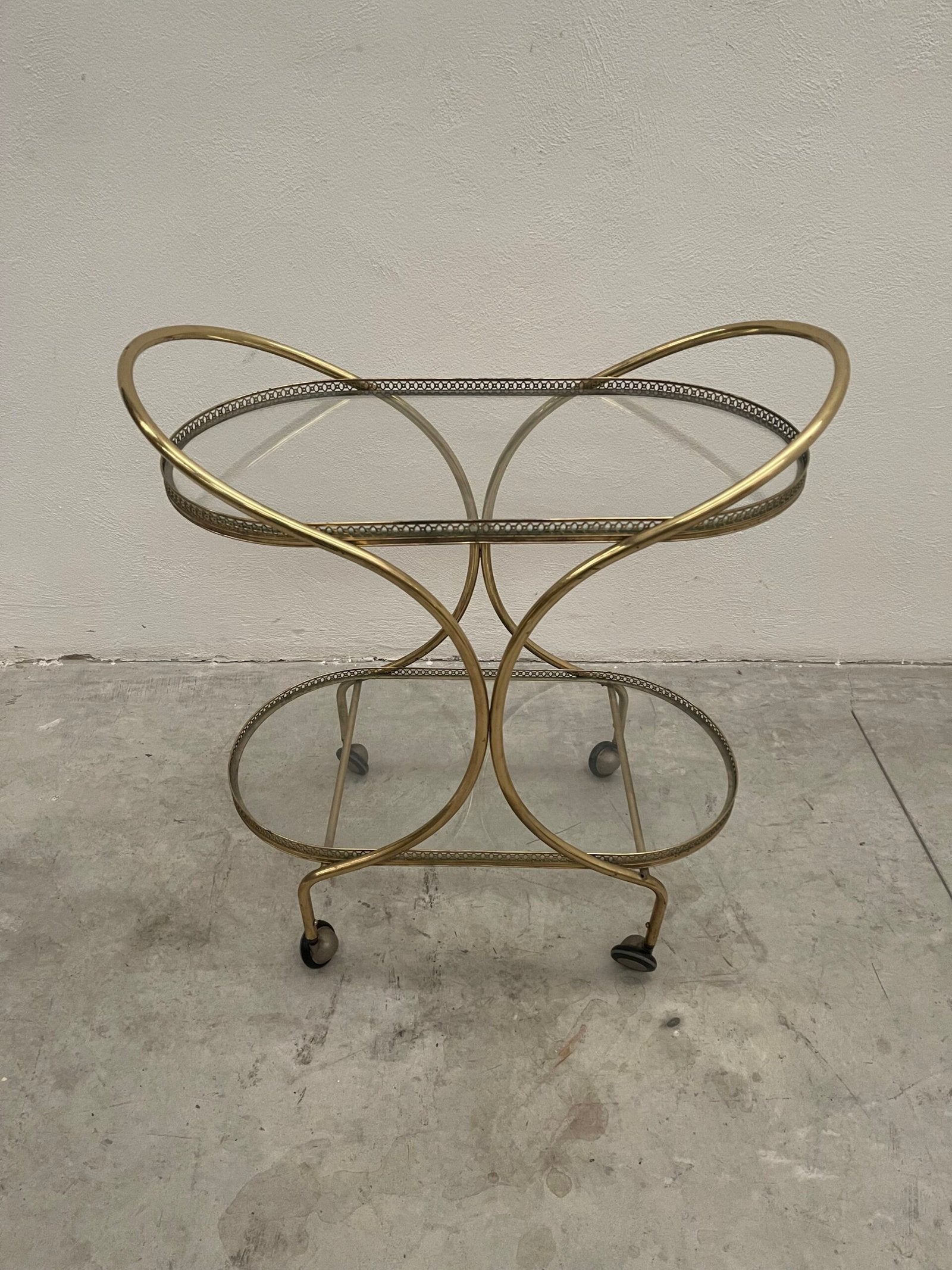 Carrello bar in ottone stile hollywood regency anni '60