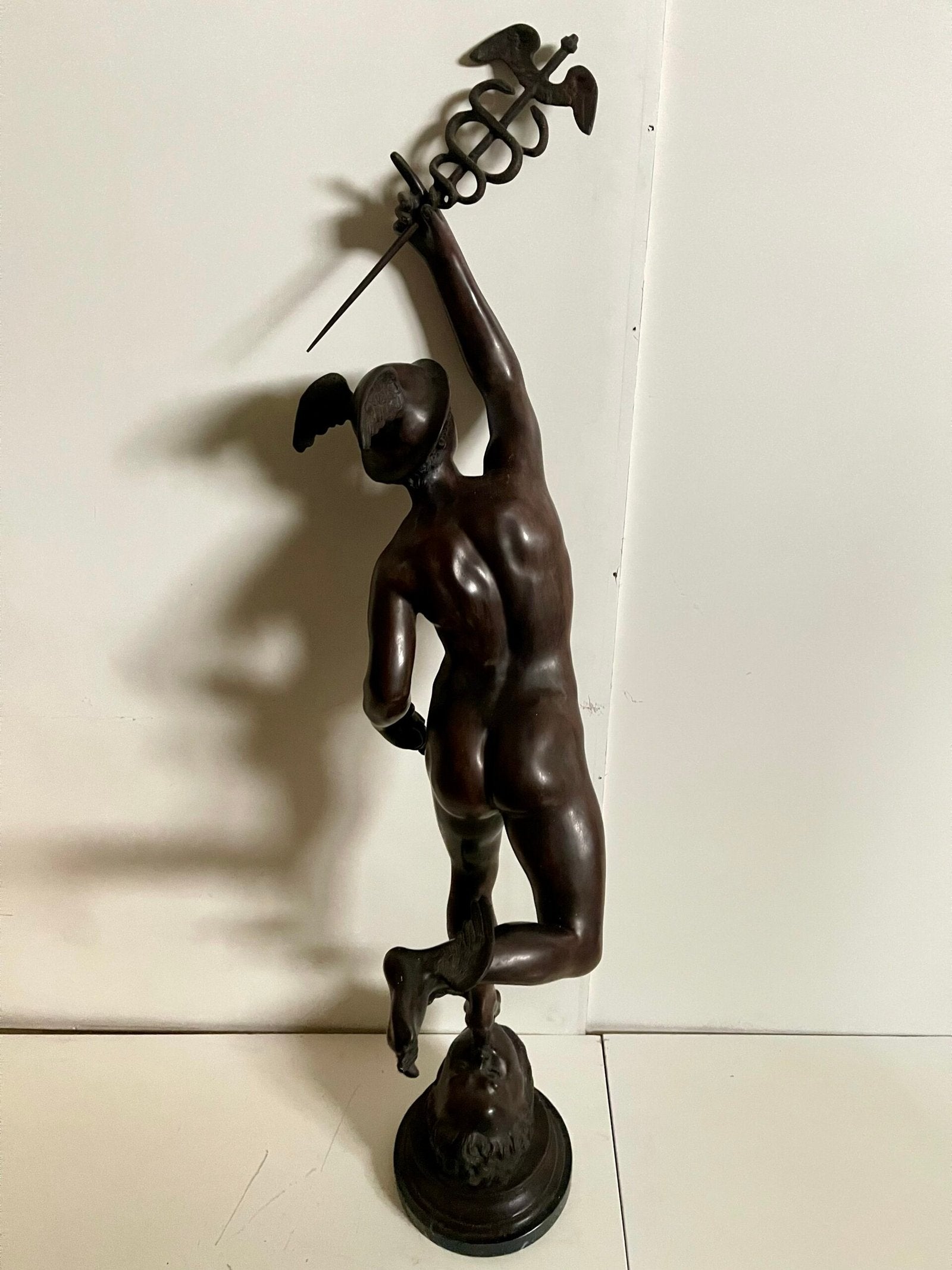 Scultura in Bronzo di Mercurio (Ermes) – Arte Classica Dinamica