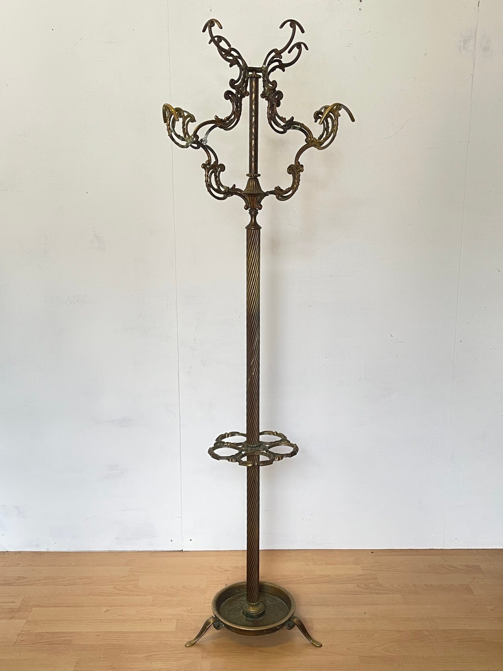 Appendiabiti Antico in Ottone con Portaombrelli - Stile Barocco