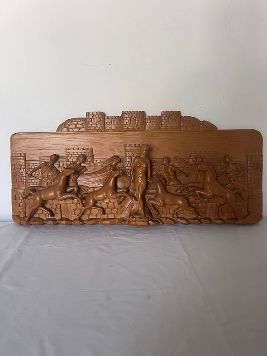 Bassorilievo intagliato "Scena Classica con Cavalli e Figure"