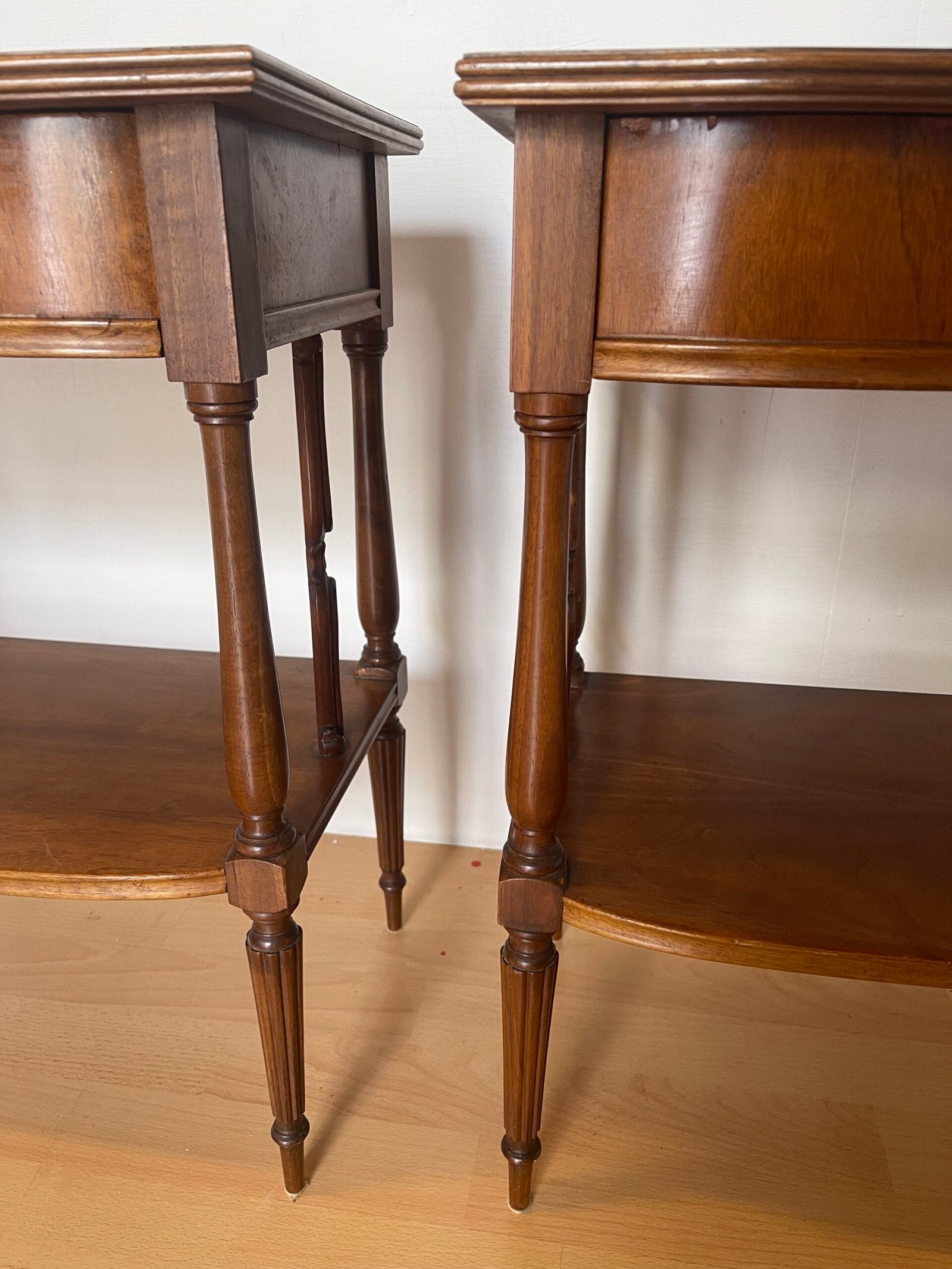 Coppia di comodini vintage stile italiano anni 90