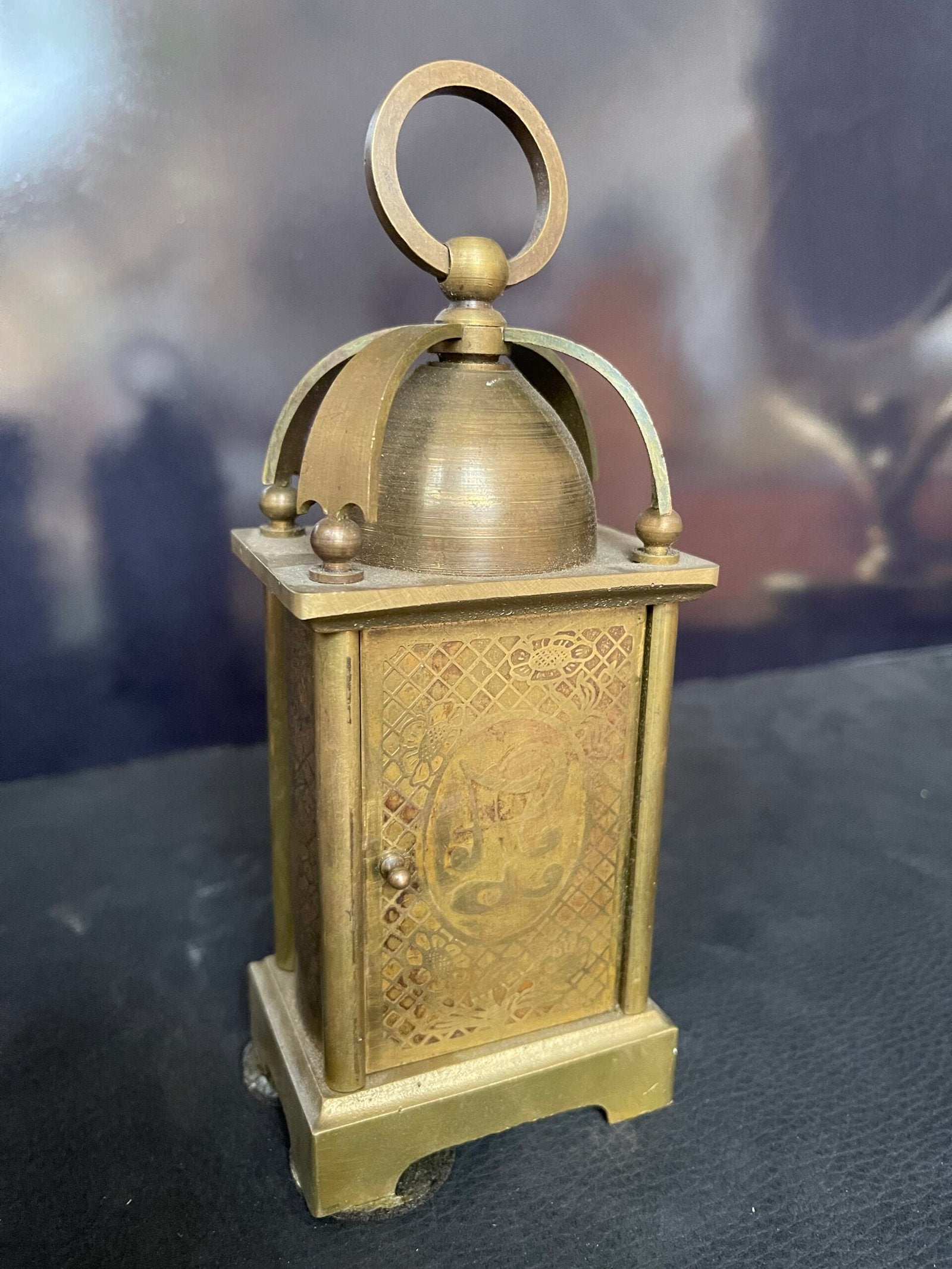 Orologio da Tavolo in Ottone “Dresden 1894”