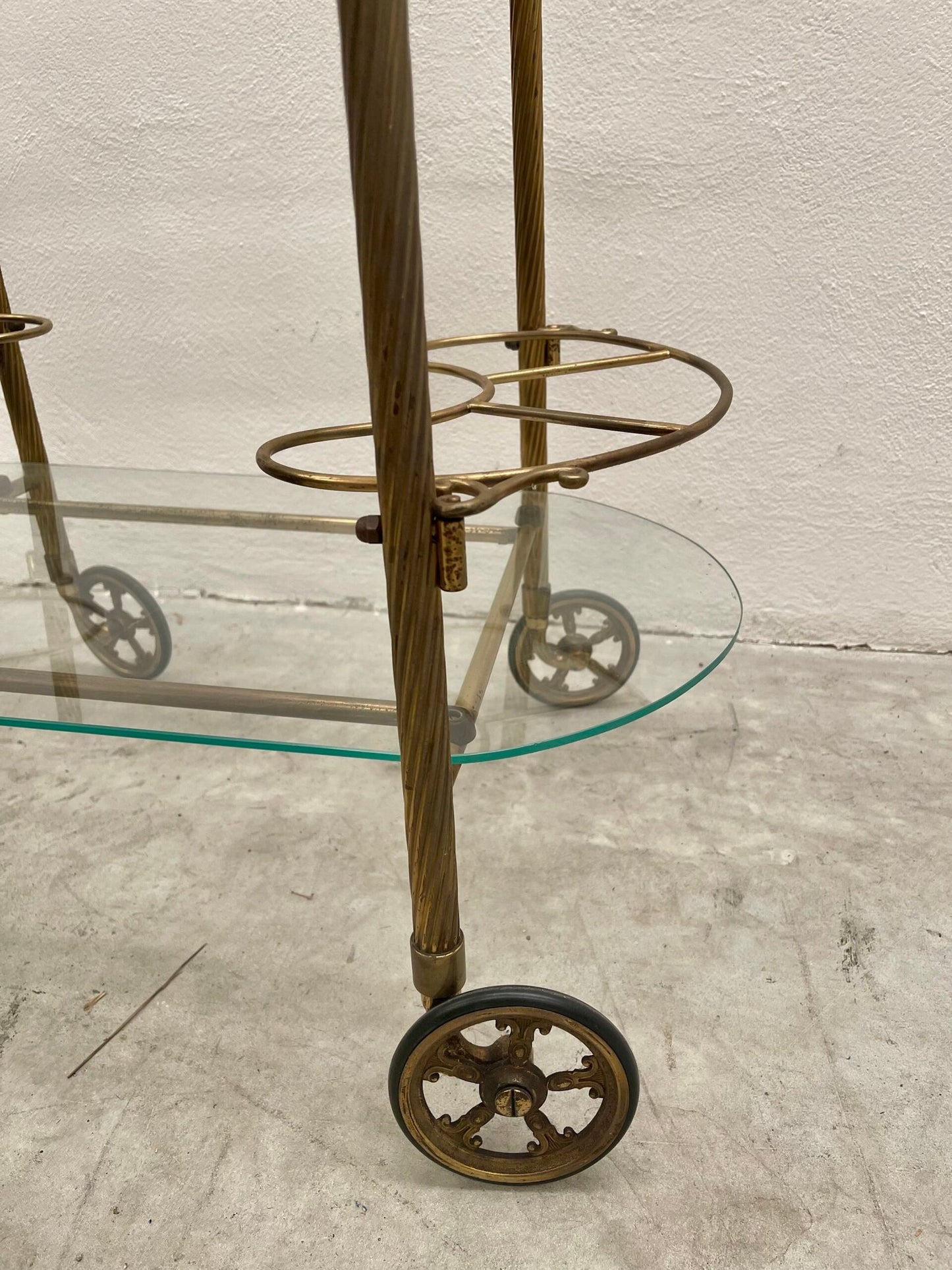 Carrello da tè/bar in ottone e vetro, stile vintage anni '50