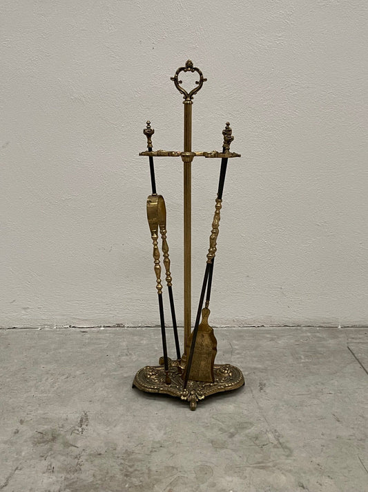 Set da camino antico in ottone - 4 pezzi con supporto ornamentale