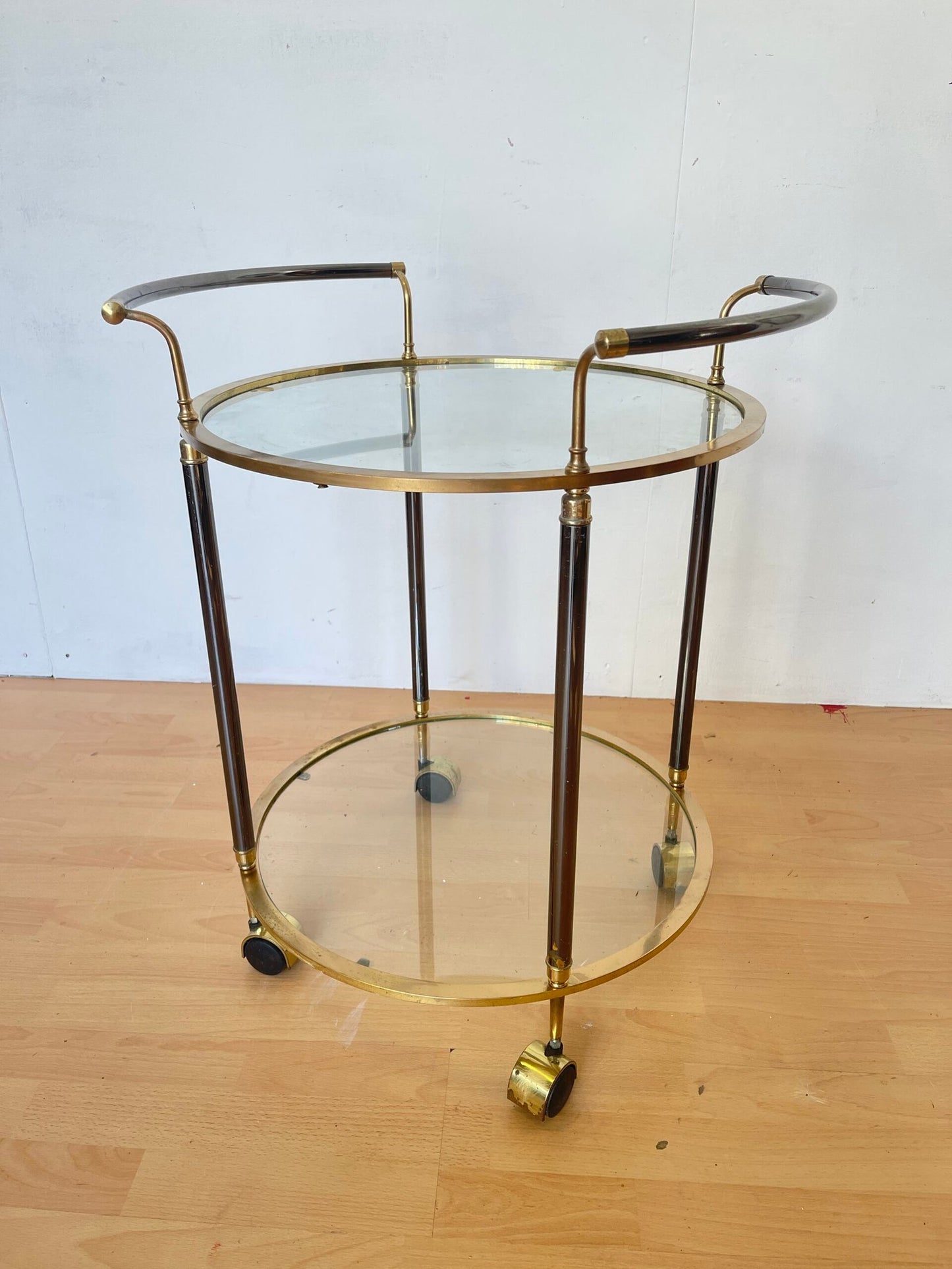 Carrello Bar vintage in Ottone e Vetro - Anni 60, Design Elegante