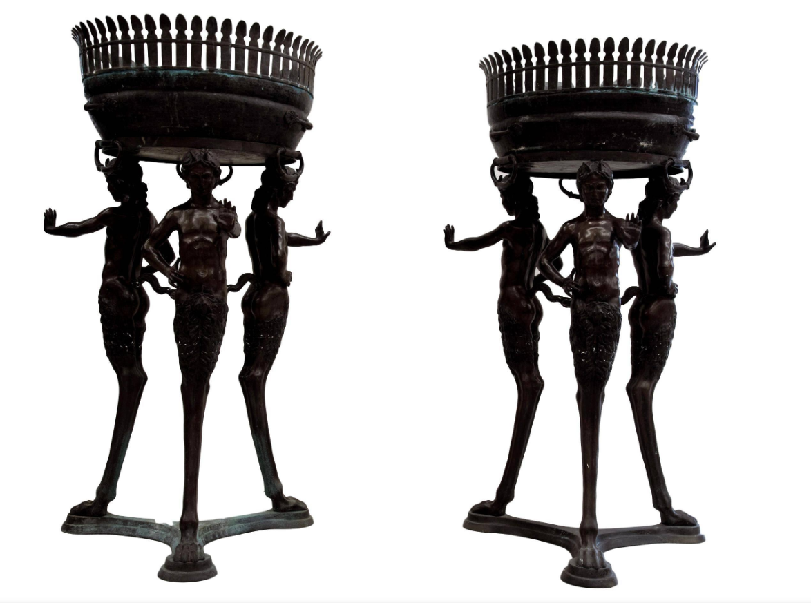 Coppia di fioriere in bronzo – Fauni tripode XIX