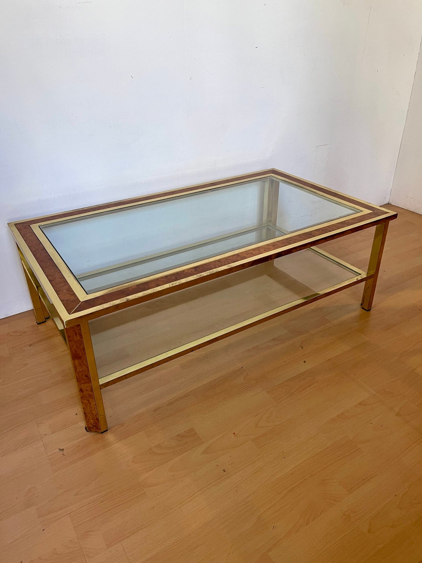 Tavolino da Salotto in Ottone e Radica con Piano in Vetro – Anni '70/'80