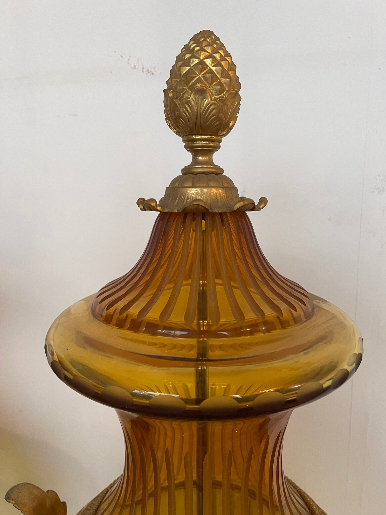 Coppia di Vasi Ornamentali