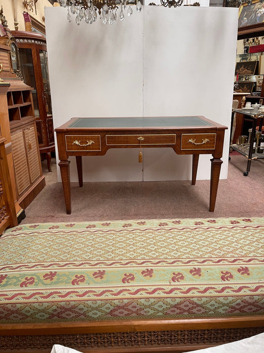 Scrivania da Studio Classica in Legno Intarsiato e Pelle