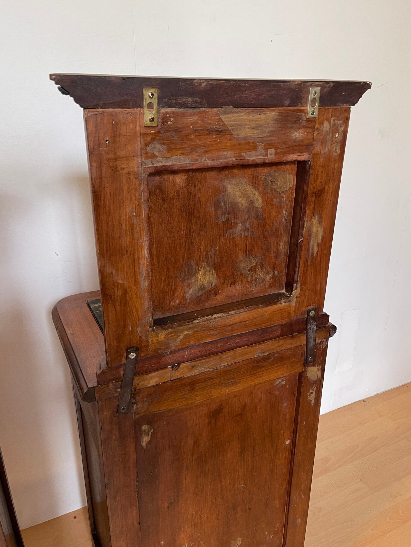 Coppia di comodini italiani in stile impero, anni 50