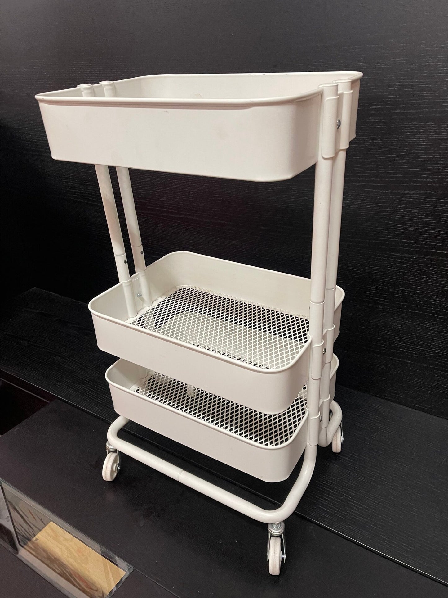 Carrello portaoggetti bianco