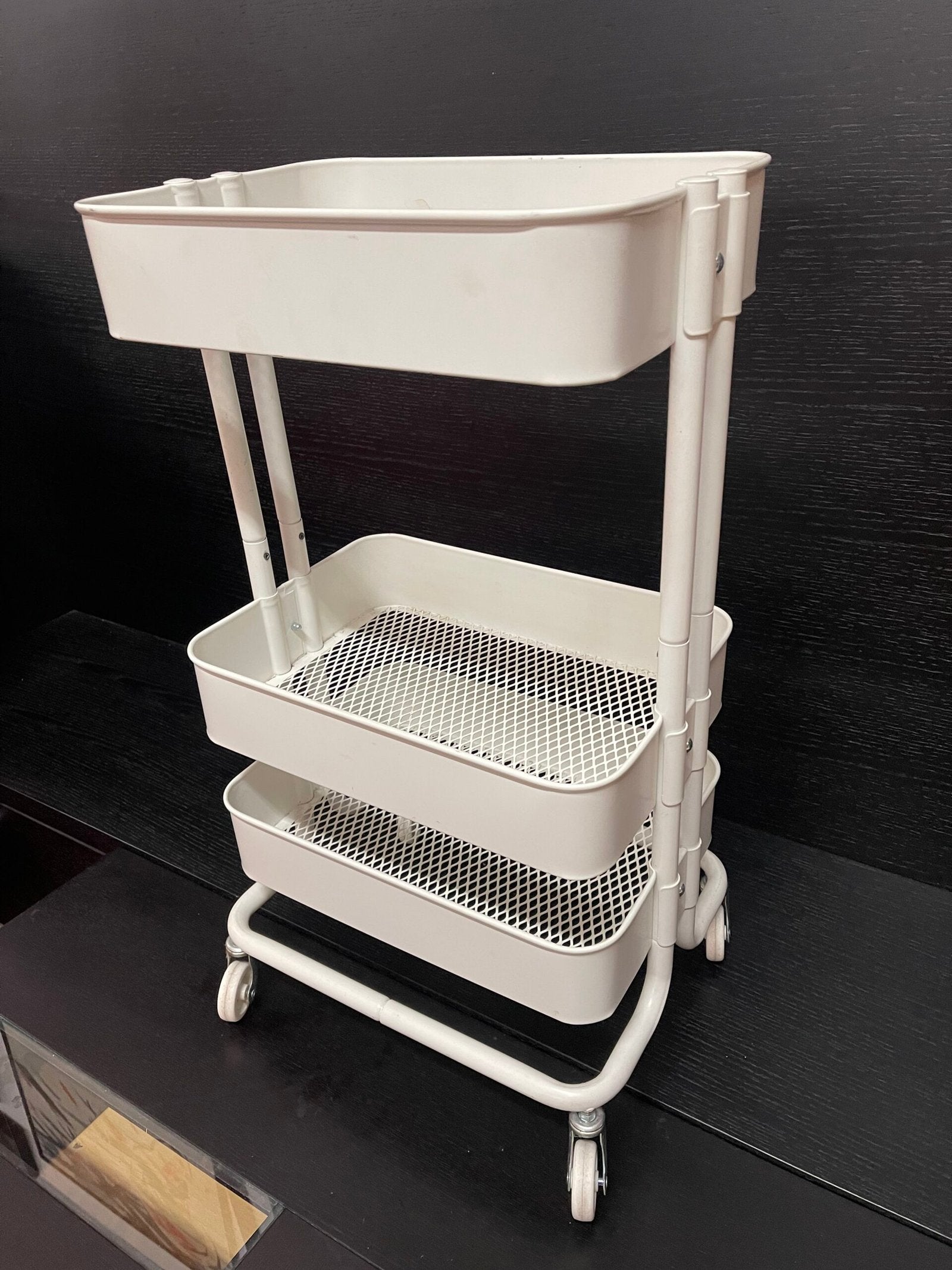 Carrello portaoggetti bianco