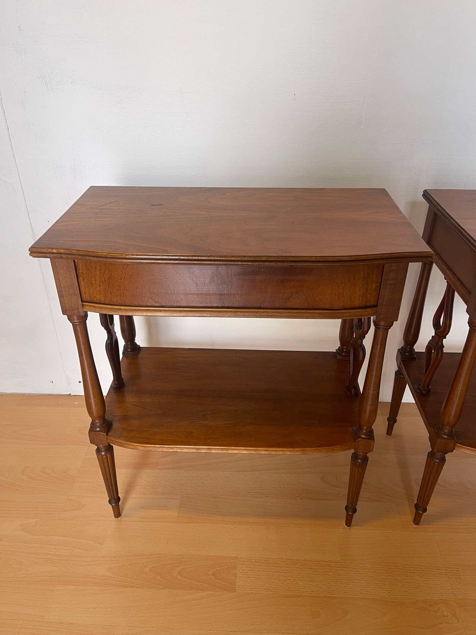 Coppia di comodini vintage stile italiano anni 90