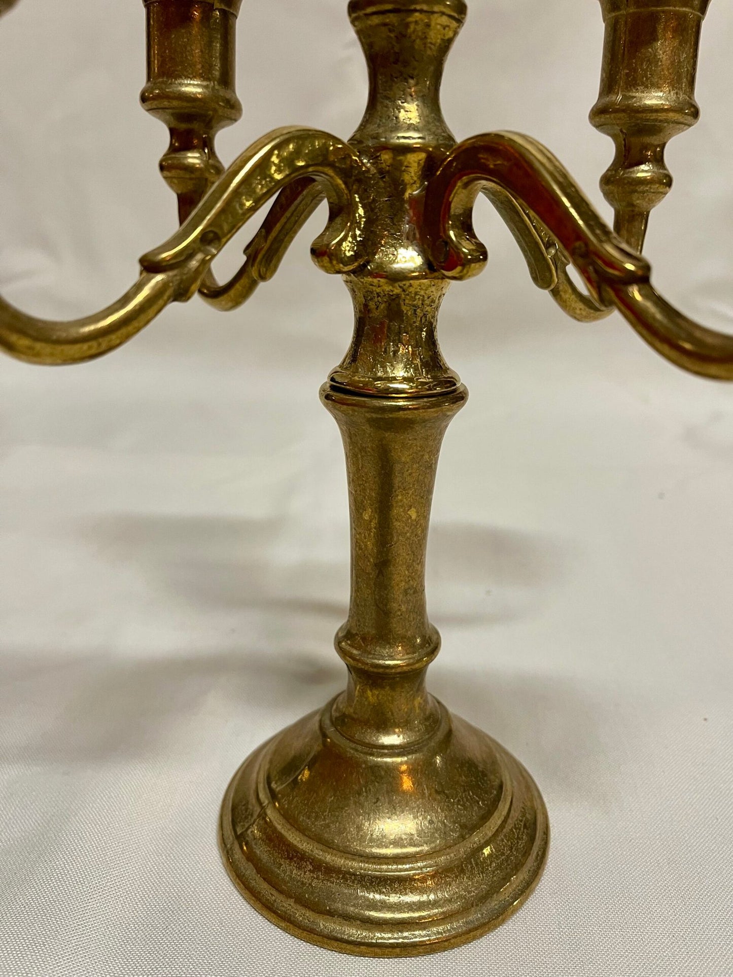 Coppia di candelabri in bronzo XX secolo italiana