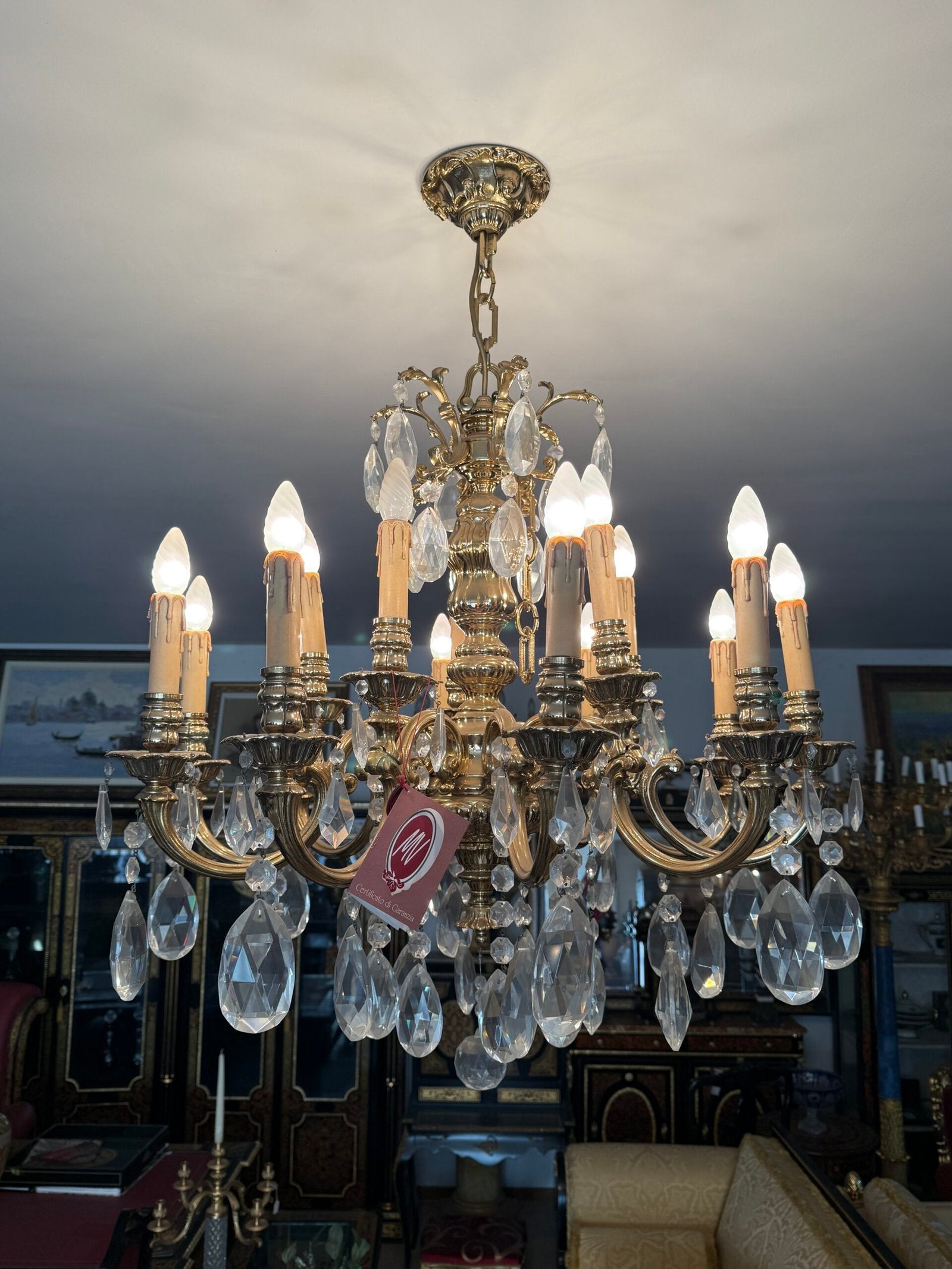 Splendido lampadario italiano in stile classico anni 90