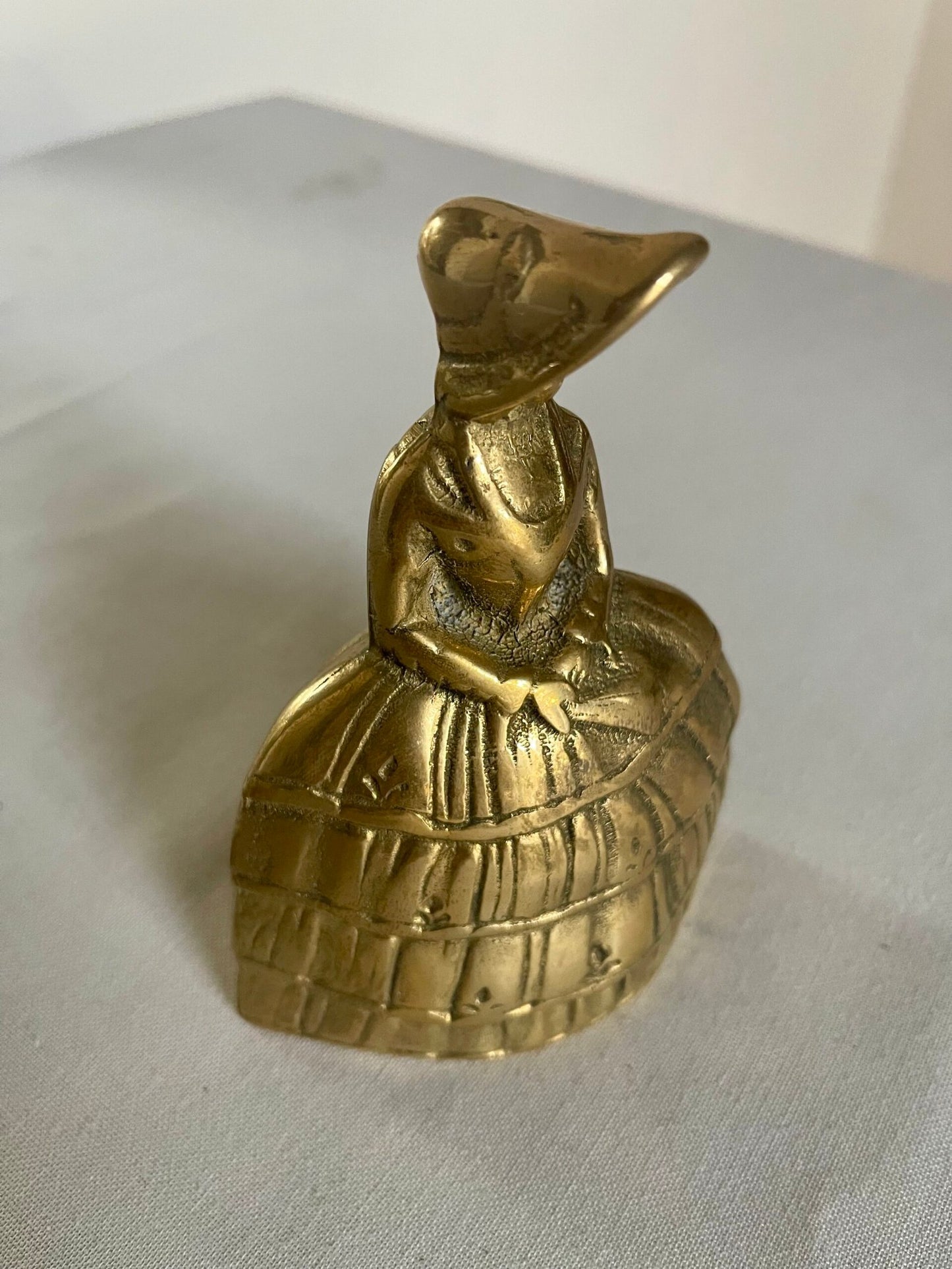 Statuetta/Campana in Bronzo a Forma di Dama Vittoriana