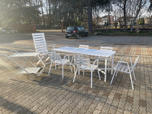 Set da esterno in metallo bianco – Tavolo, sedie, sdraio e carrello portavivande