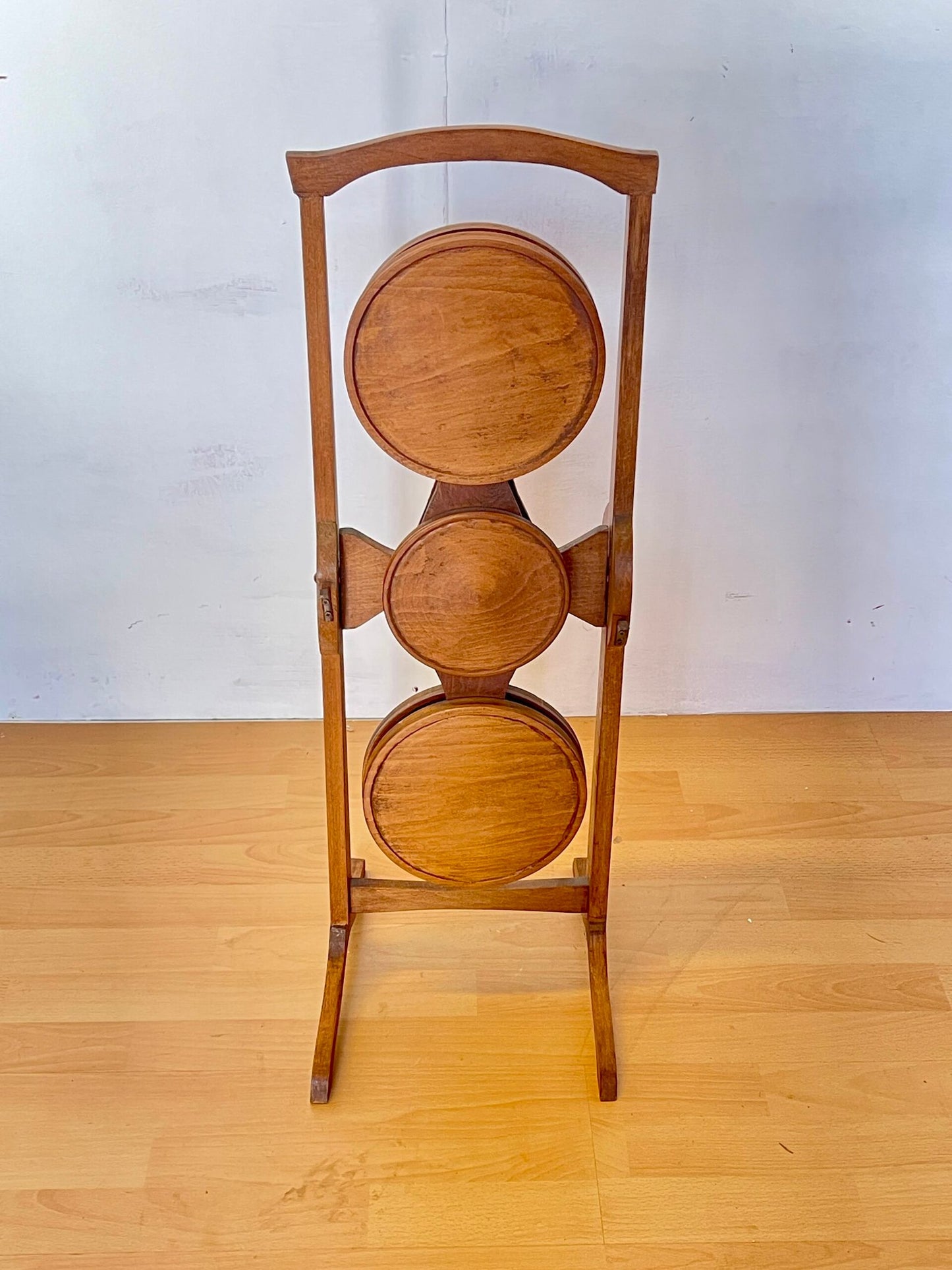"Fiore di Legno – Portavaso o Tavolino a Petali Girevoli Vintage" 1970