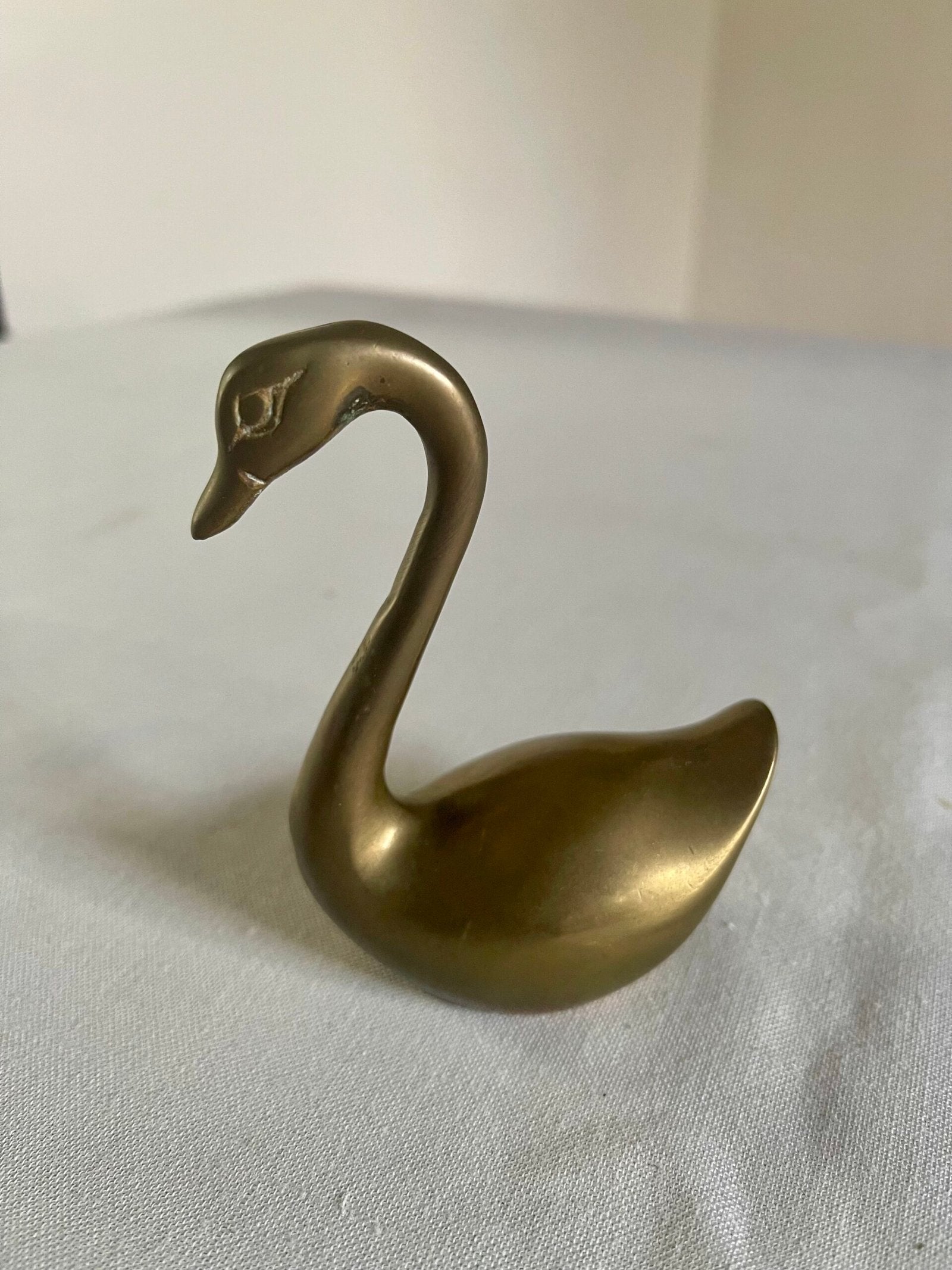 Cigno Decorativo in Ottone Massiccio