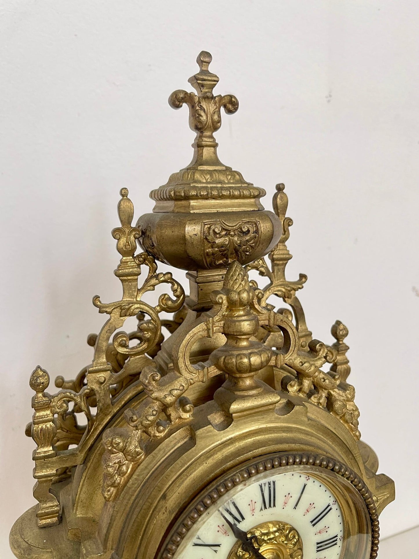 Orologio da Camino Antico a Bronzo Dorato - Stile Barocco Francese