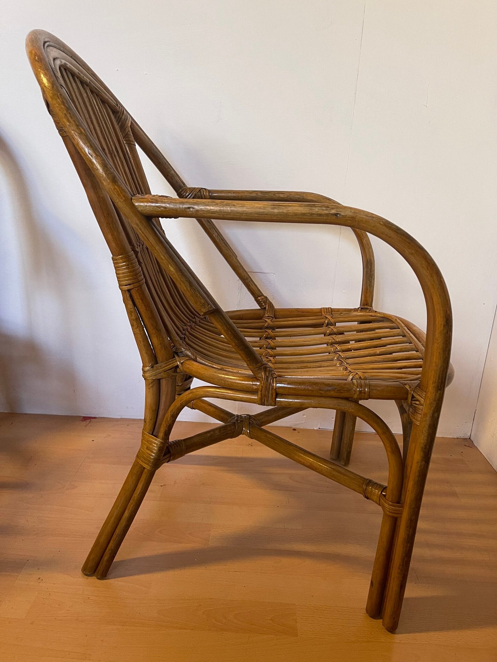 Coppia di sedie vintage in bambù e rattan