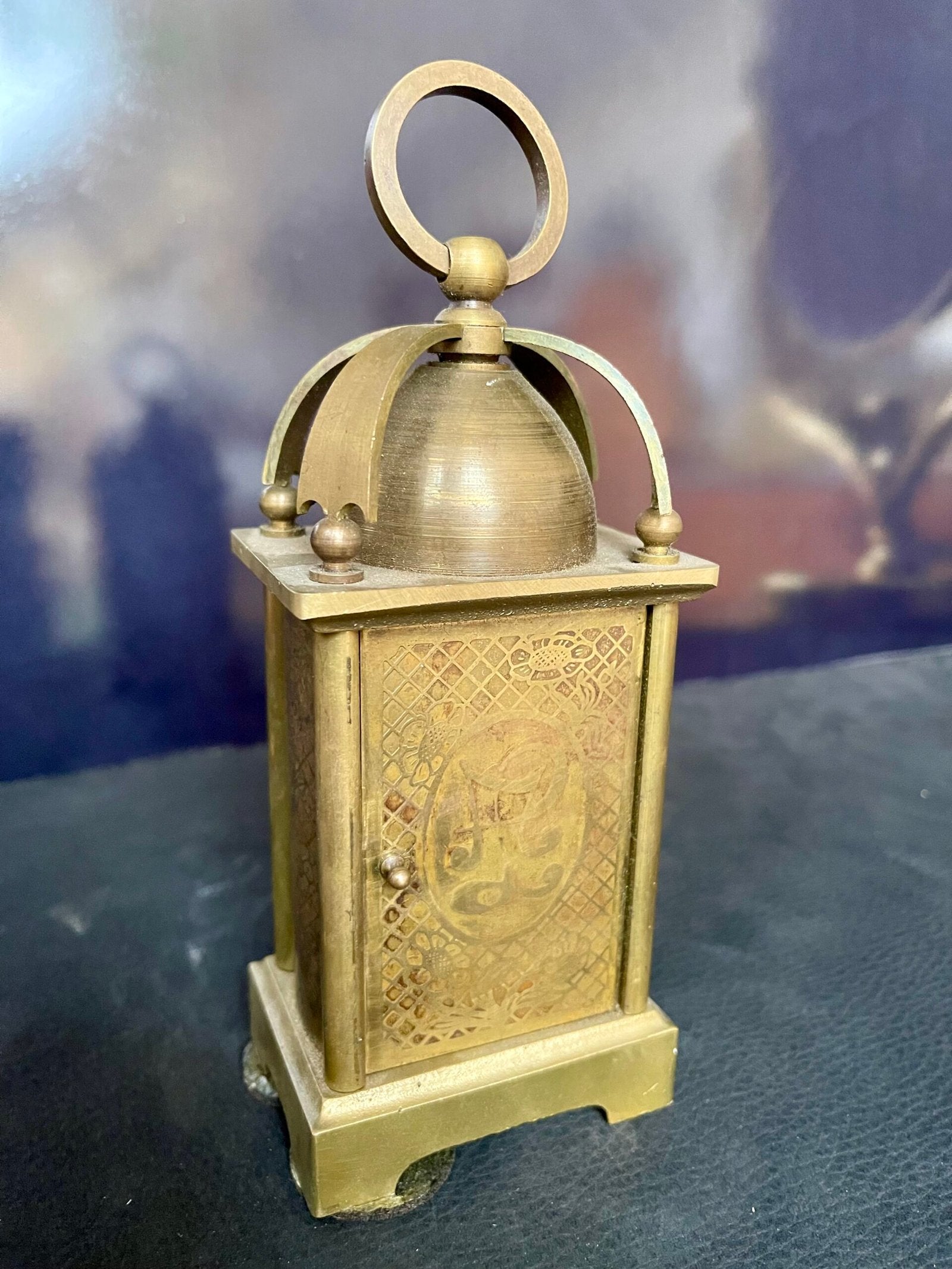 Orologio da tavolo in stile Liberty