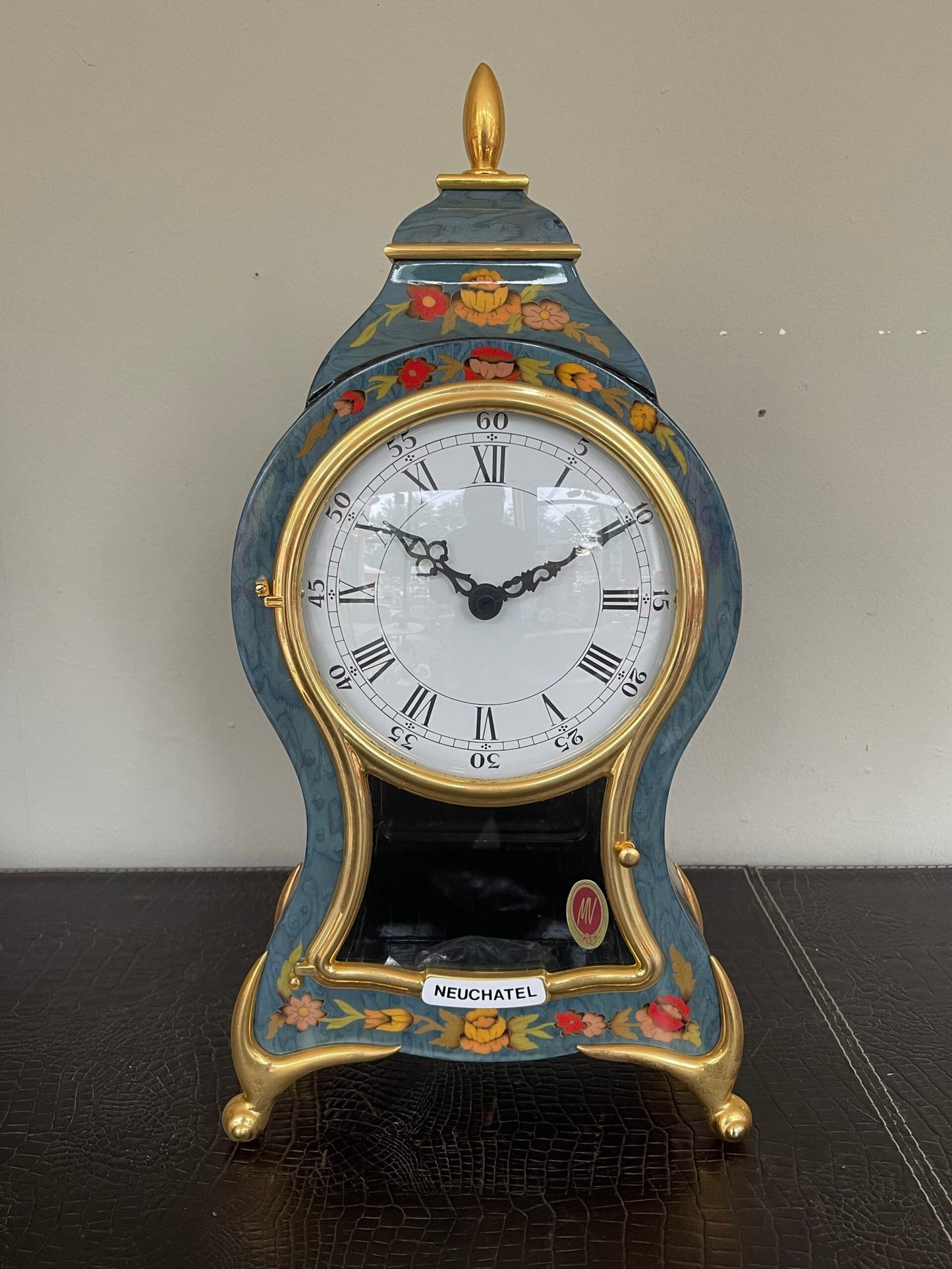 orologio da tavolo «Neuchatel» Con Pendolo e Decori Floreali
