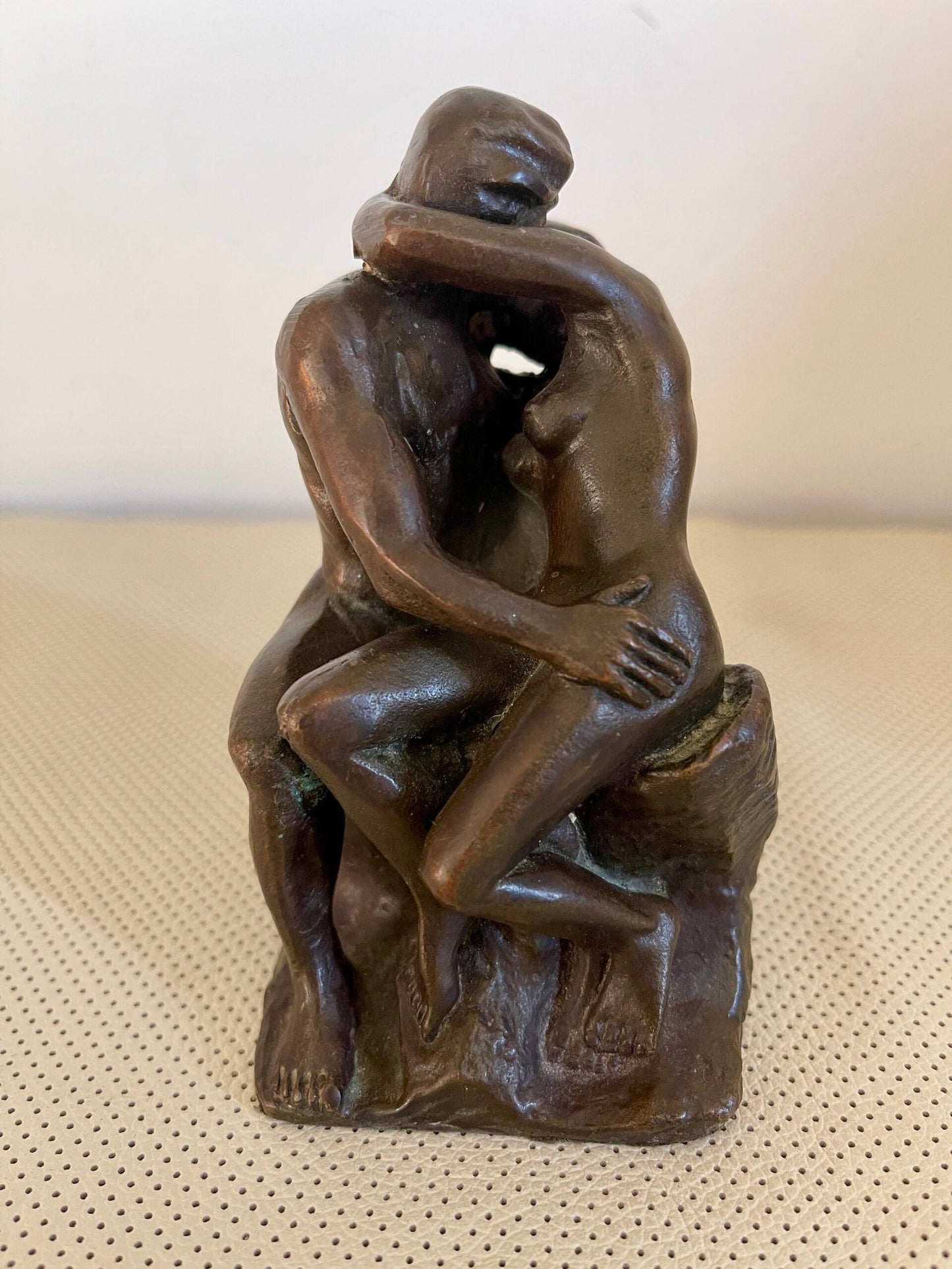 Scultura in bronzo "Il Bacio" – ispirata a Rodin