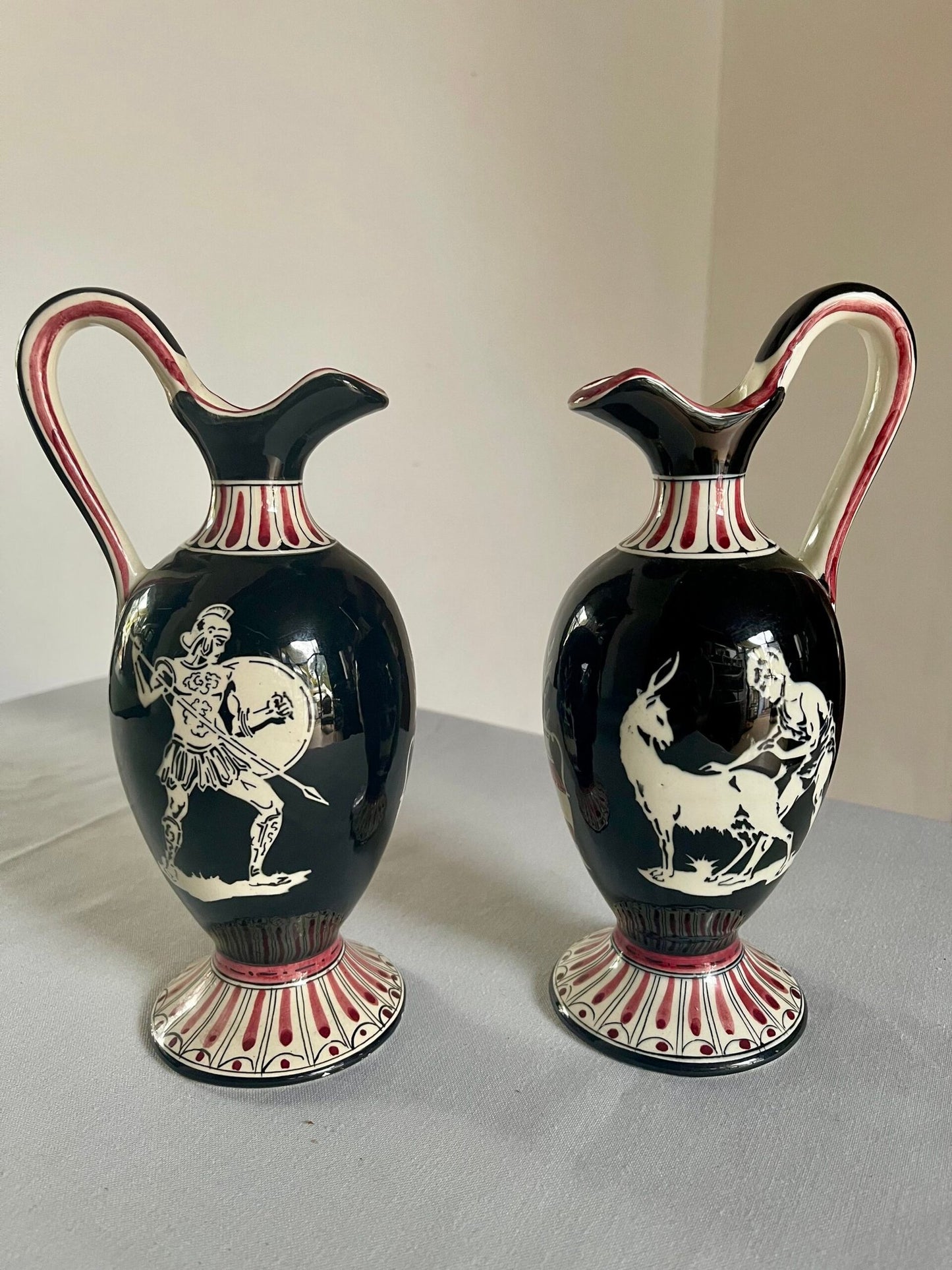 Coppia di Vasi "Black Basalt"