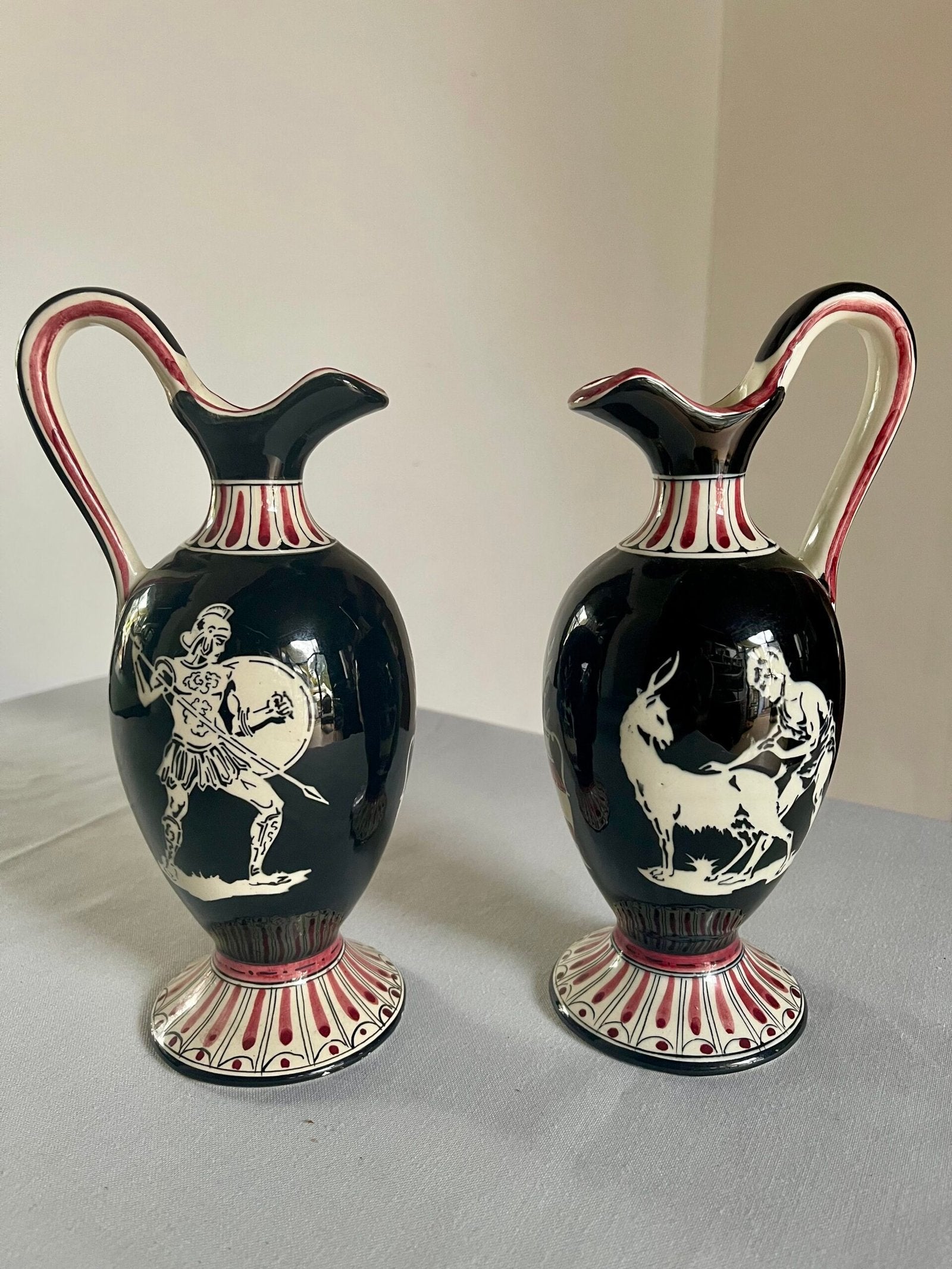 Coppia di Vasi "Black Basalt"