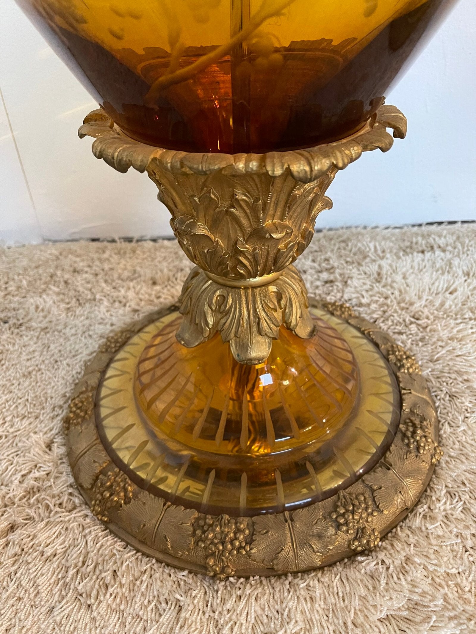 Coppia di Vasi Ornamentali