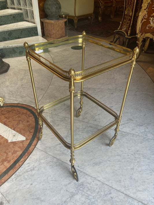 Carrello da tè su ruote