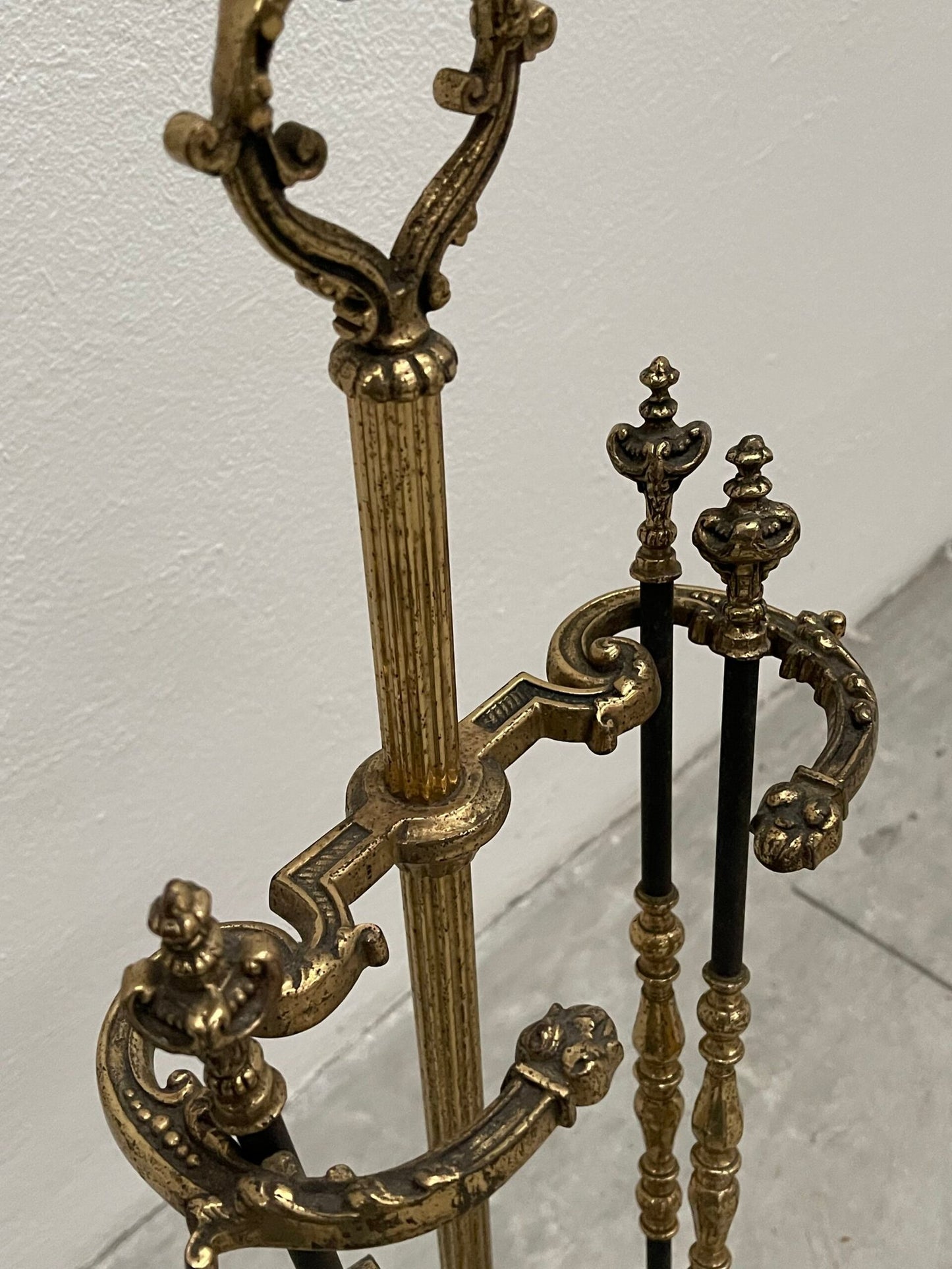 Antico atrezzi da camino in bronzo italiano XIX secolo